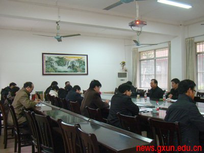 说明: http://news.gxun.edu.cn/upload/2011-01/11012009566170.jpg