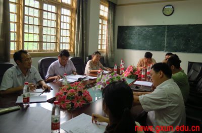 说明: http://news.gxun.edu.cn/upload/2012-05/12050216245198.jpg