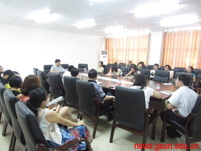 说明: http://news.gxun.edu.cn/upload/2012-06/12061111432658.jpg