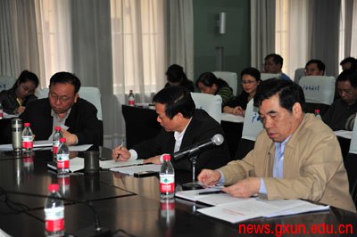 说明: http://news.gxun.edu.cn/upload/2012-03/12032221267310.jpg
