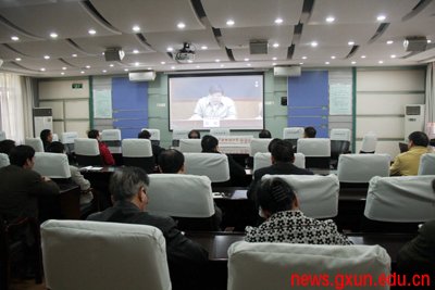 说明: http://news.gxun.edu.cn/upload/2012-02/12022110293905.jpg