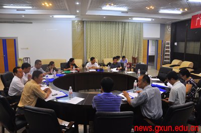 说明: http://news.gxun.edu.cn/upload/2012-06/12063013351893.jpg